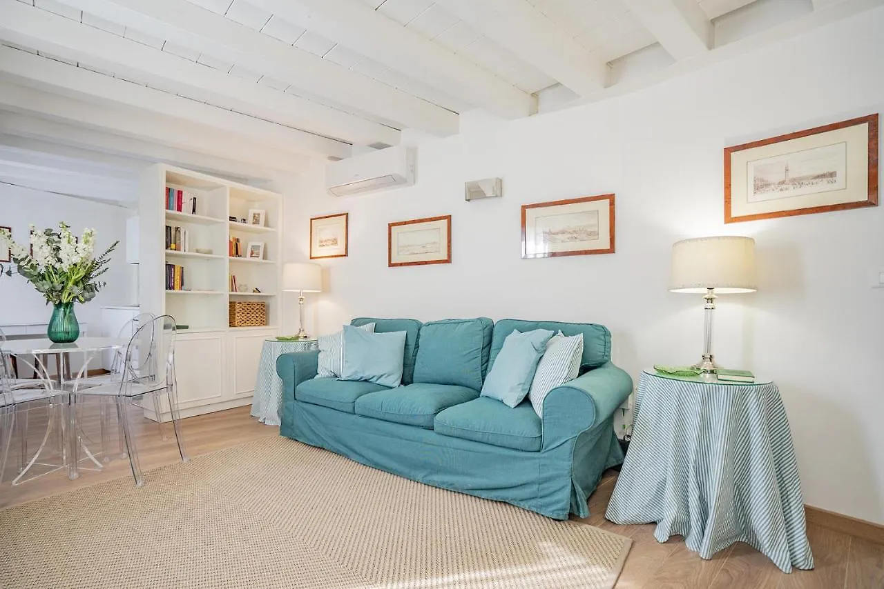 Ca' Dei Musicanti 2 Charming Apt In Cannaregio Venice 0*,  Italy