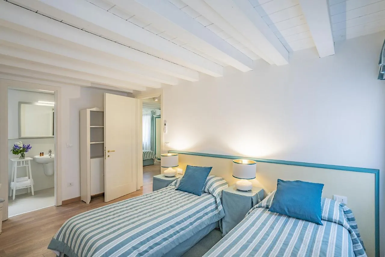 Ca' Dei Musicanti 2 Charming Apt In Cannaregio Venice Apartment